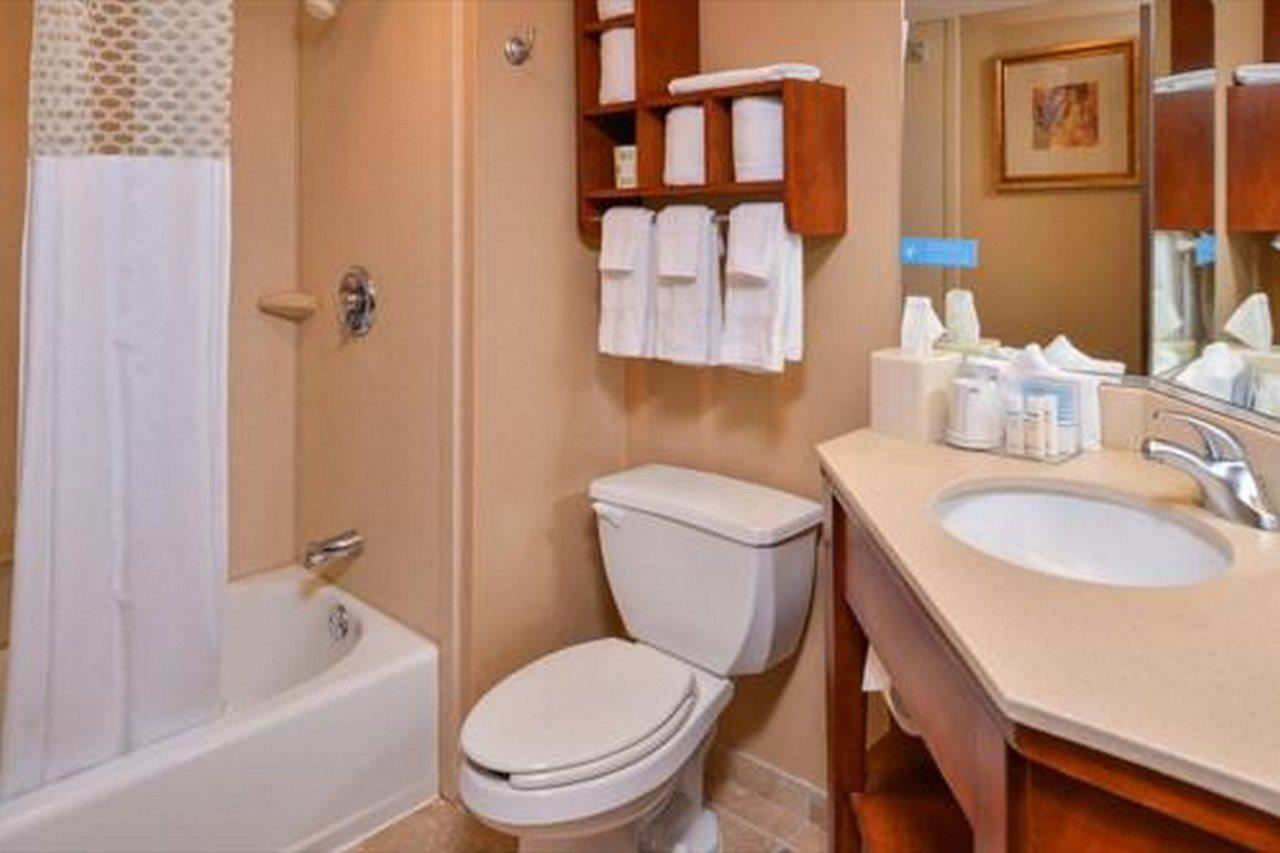 Mcknight Hotel McCandless Township Zewnętrze zdjęcie
