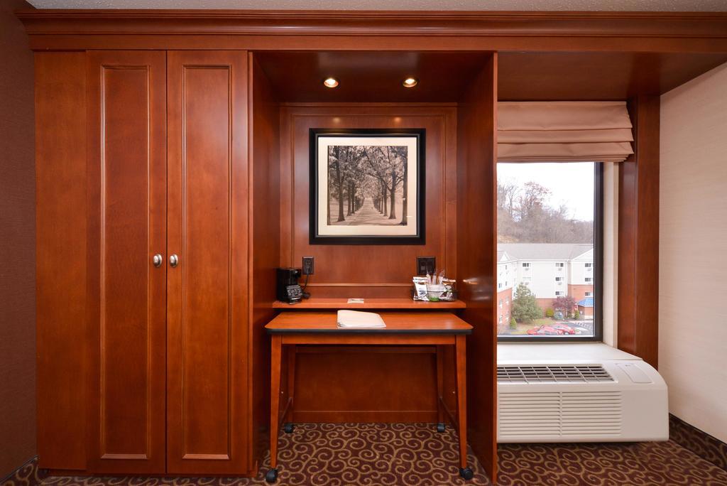 Mcknight Hotel McCandless Township Zewnętrze zdjęcie